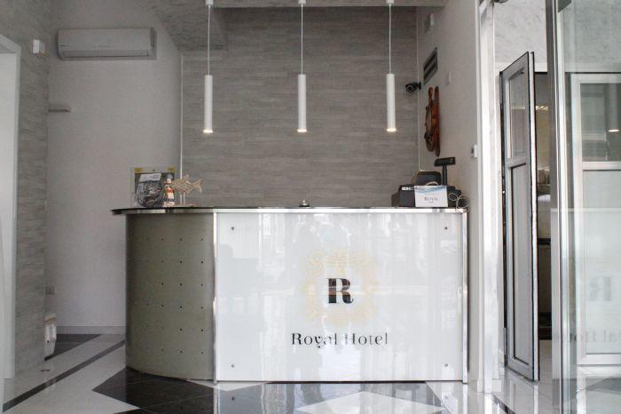 Royal - Beauty & Hotel